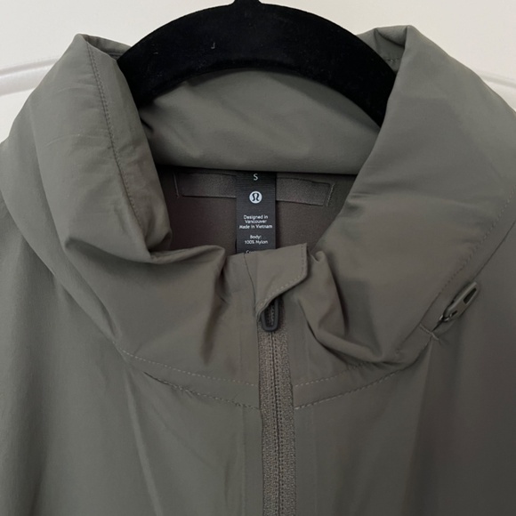 Lululemon Active Jacket - S - Picture 2 of 4